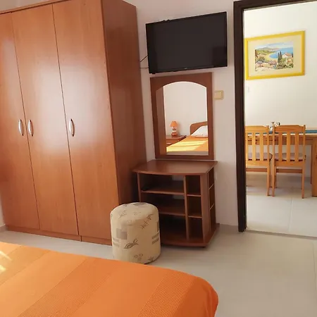 Two Bedroom Nela Apartment